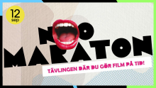 I bilden syns en öppen mun med röda läppar framför texten "Noomaraton". Undertiteln lyder "Tävlingen där du gör film på tid". Bilden omges av en ram i Frames färger: blå, grön och svart.